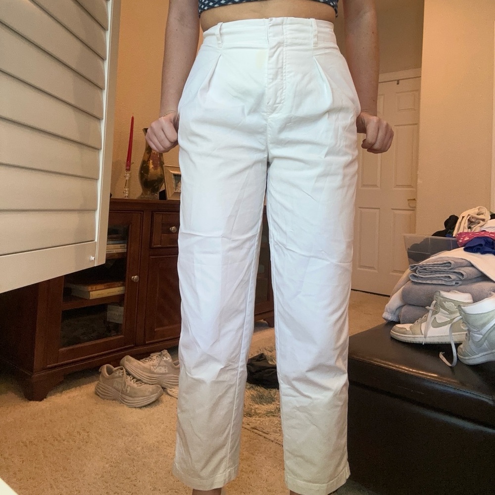 Wilfred free Aritzia white pants